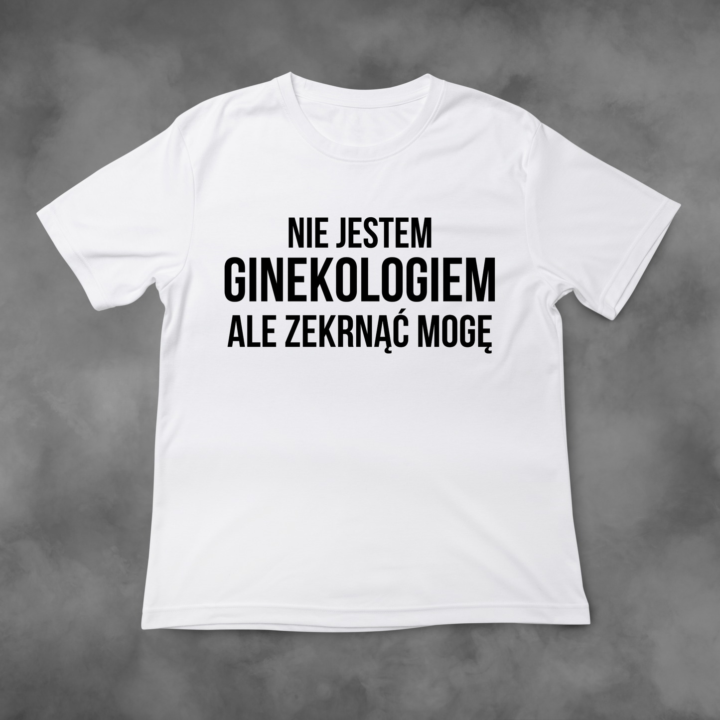 Biała koszulka z nadrukiem Nie Jestem Ginekologiem Ale Zerknąć Mogę idealna na PREZENT - FUNNYWEAR