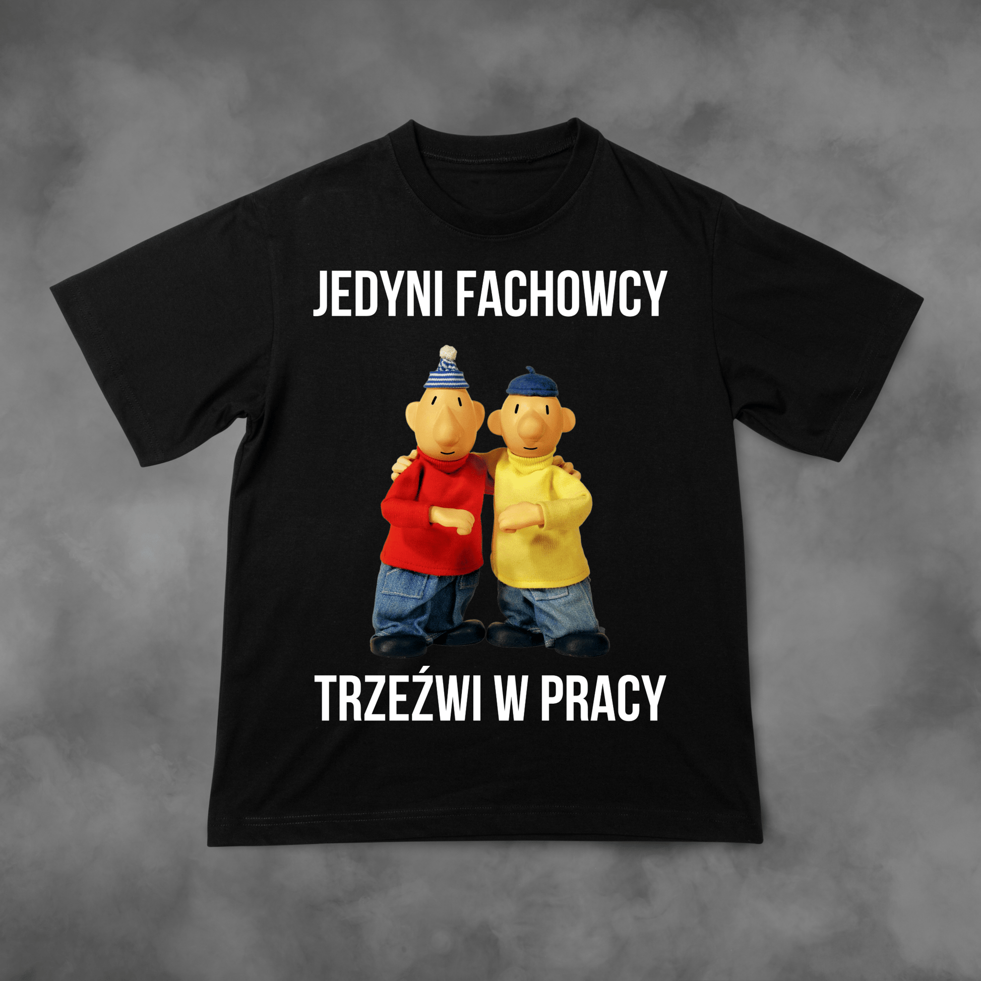 Biała koszulka z nadrukiem Sąsiedzi "Jedyni Fachowcy Trzeźwi w Pracy" idealna na PREZENT - FUNNYWEAR